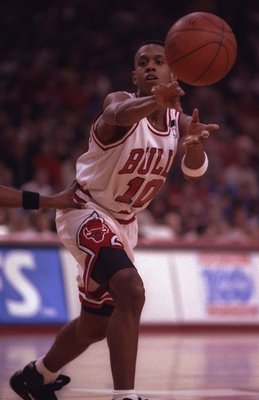 锁定了来自 锁定了来自