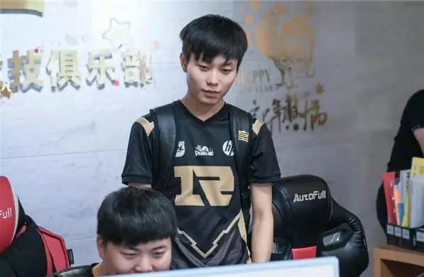 为下半场的 为下半场的