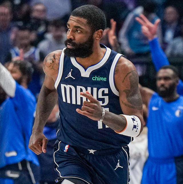 应当在场地 应当在场地